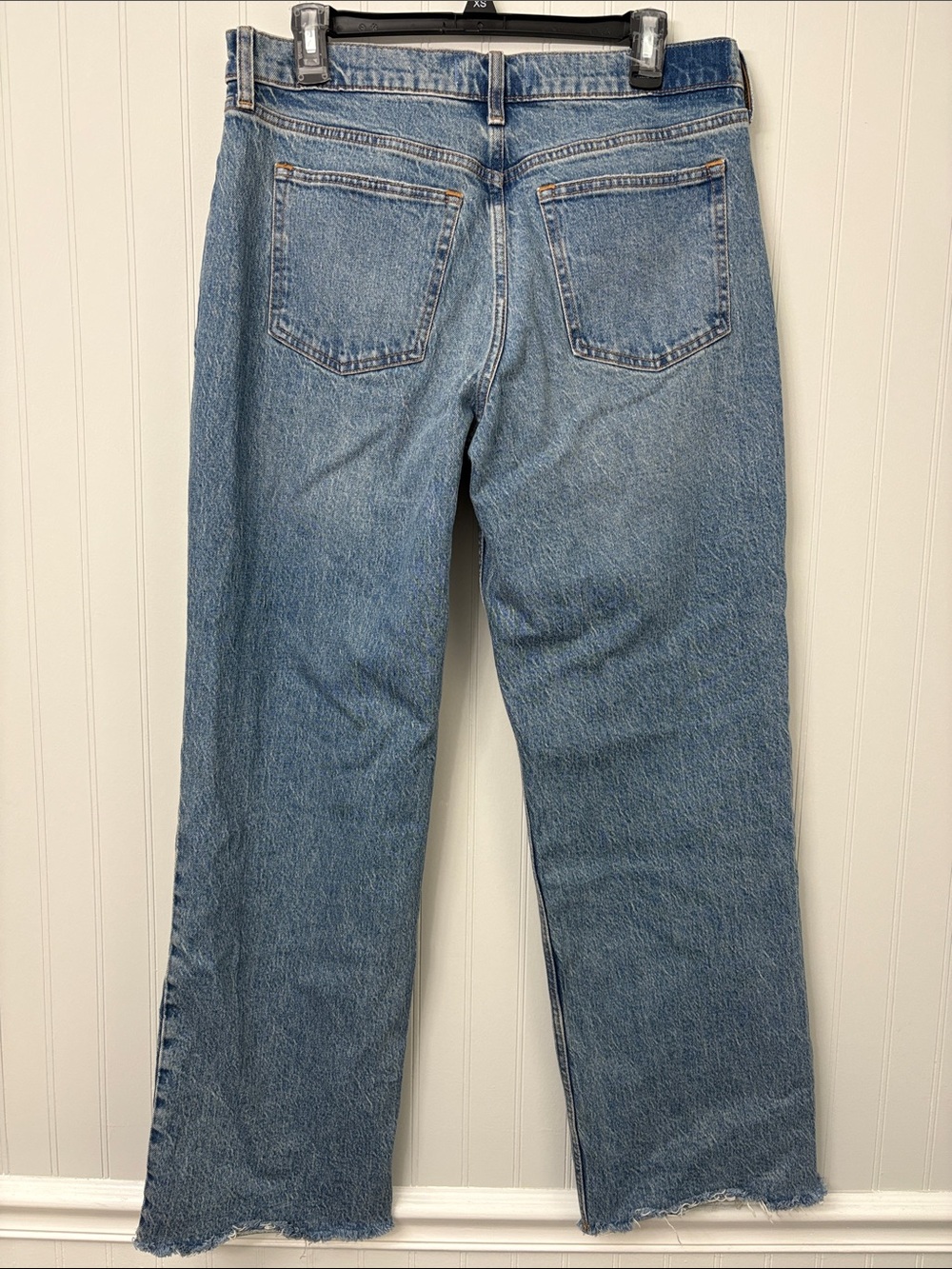 Abercrombie & Fitch The Baggy Low Rise Raw Hem Jeans Women Size 29 - Picture 2 of 7